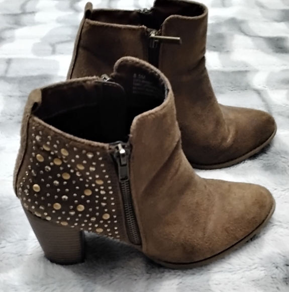 Maurices Brown Booties With Embellishments  Size 8.5 - Picture 2 of 8